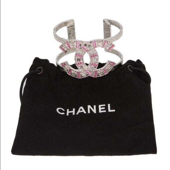 Chanel Bracelet - Picture 1 of 9